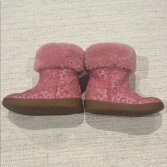 Pink Fuzzy Leopard Sparkle Toddler Boots - Picture 3 of 5
